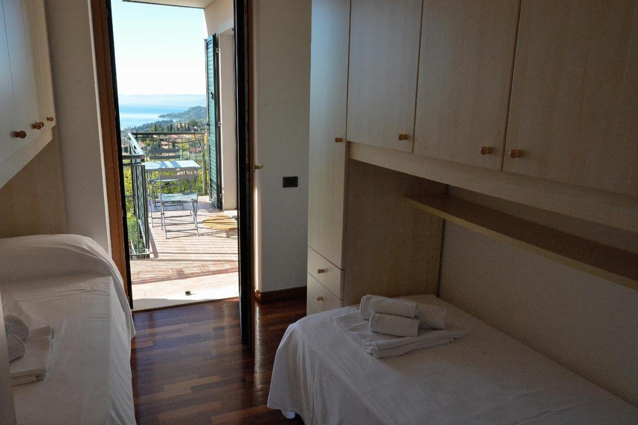 Apartmen Montegolo Four With Pool And Lake View Costermano sul Garda Exterior foto