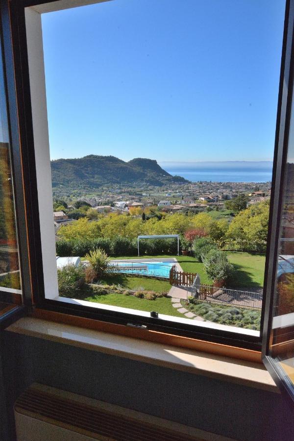 Apartmen Montegolo Four With Pool And Lake View Costermano sul Garda Exterior foto